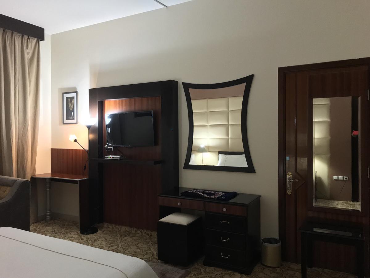 Dama Hotel Duba ภายนอก รูปภาพ