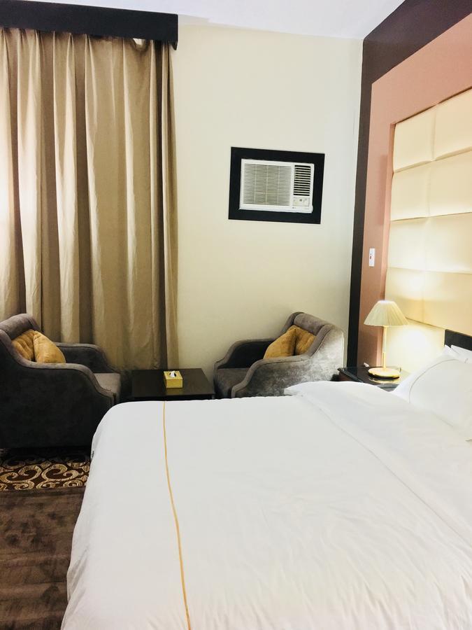 Dama Hotel Duba ภายนอก รูปภาพ