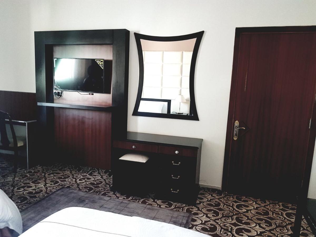 Dama Hotel Duba ภายนอก รูปภาพ