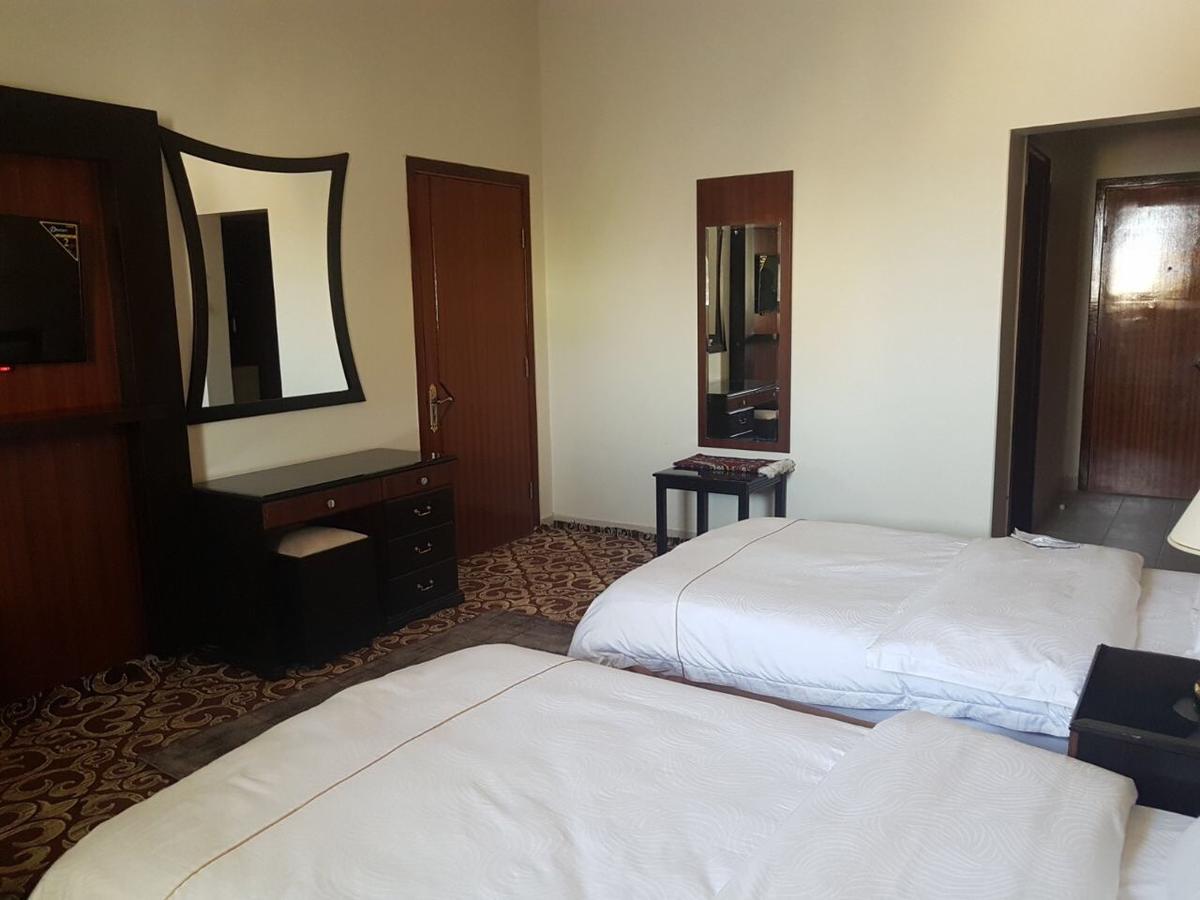 Dama Hotel Duba ภายนอก รูปภาพ